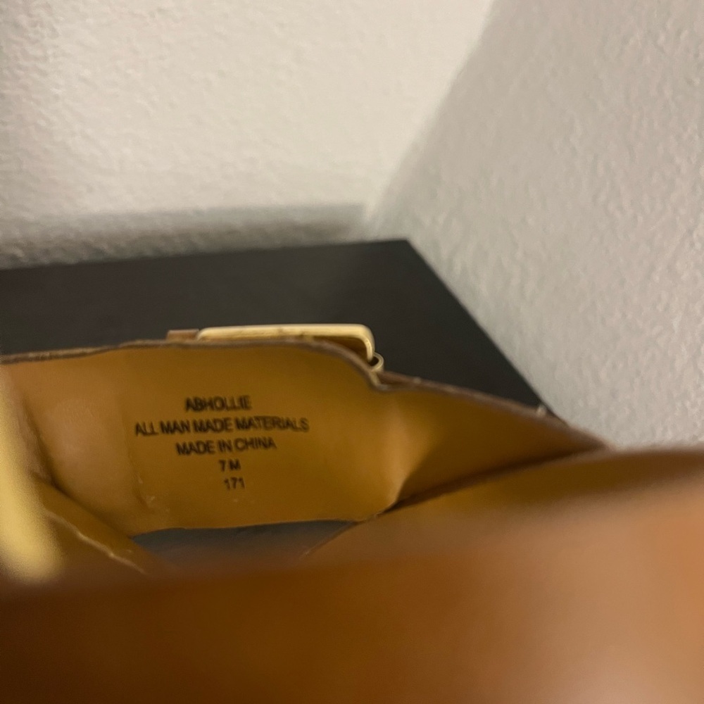 Audrey Brooke Abhollie Wedge Tan Sandals - Picture 6 of 7